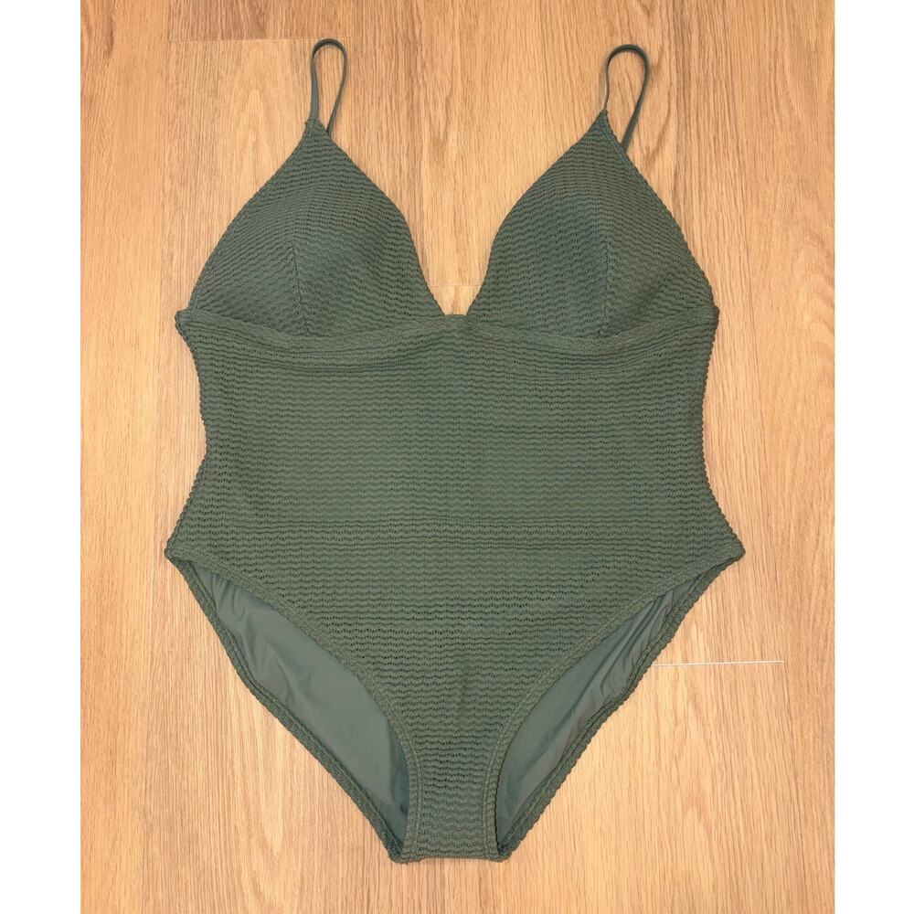 J. Crew olive green crochet one piece swimsuit womens size 22 NWT